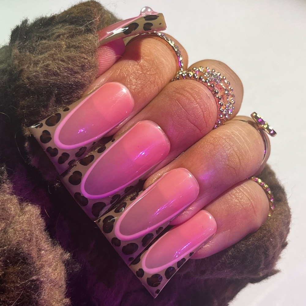 CHEETAH GIRL 🎀 press on nails